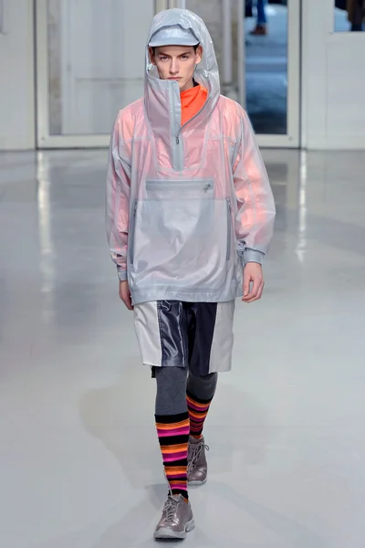 Look 20